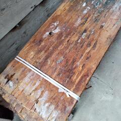杉皮　建築資材　長さ約2m　幅約40cm　厚み3mm前後の画像