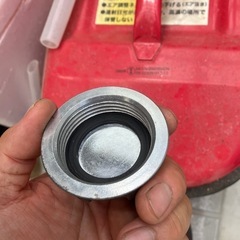 決まりました携行缶２つの画像