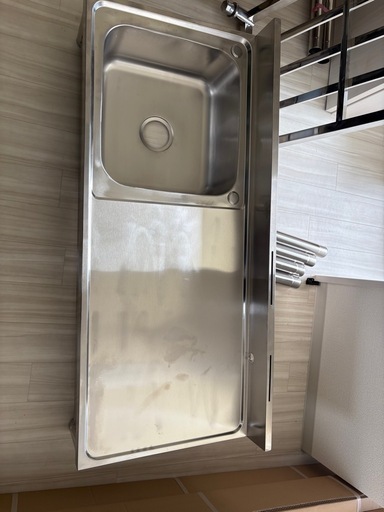 決まりました。流し台ステンレス