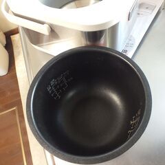 マイコン　炊飯器　３合　 0.54Lの画像