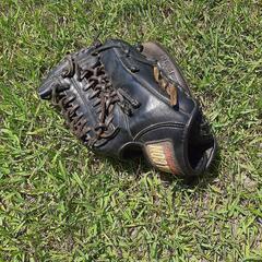 野球　子供用グローブの画像