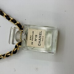 CHANEL シャネル No.19 パフューム ボトル チャーム ネックレス ブラックレザー ゴールドチェーン 約70cm 香水8割 送料無料の画像