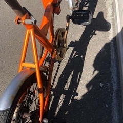レトロ折りたたみ自転車の画像