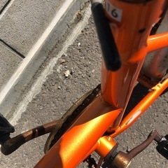 レトロ折りたたみ自転車の画像