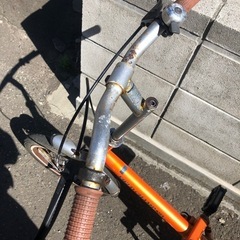 レトロ折りたたみ自転車の画像