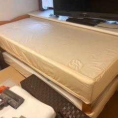 シングルベッド2つ