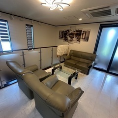 本日投稿終了【ソファ3点セット＋ガラステーブル】ゆったりサイズ・おしゃれなリビングセット（中古）の画像