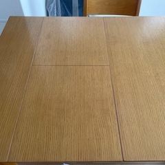 長さ調整可能　テーブルの画像