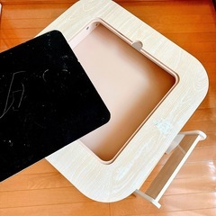 Toffy＆Friends   机　テーブル　イス　子供用 椅子と子供用テーブル の画像