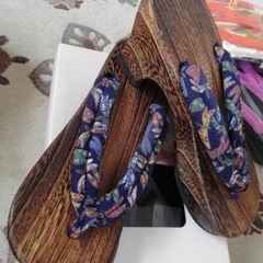 高級桐下駄　ヒール型で楽なレディス下駄　used美品　単品の画像