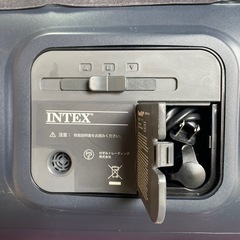 INTEX 電動ポンプ付き エアマットレス エアーベット AP619C1-J ネイビー 中古品 動作確認済みの画像