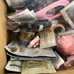 まとめ売り！ 絵本 雑貨 封筒 使い捨てスリッパ マスキングテープ 試供品 日用品 スタンプ などなどの画像
