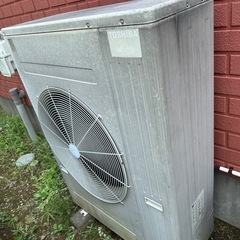 業務用エアコン（ジャンク）の画像
