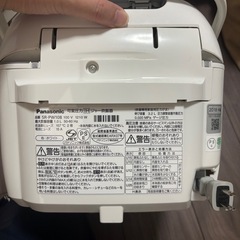 パナソニックの炊飯器　品番SR-PW108の画像
