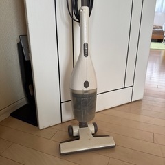 サイクロン型スティッククリーナーの画像
