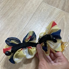ヘアクリップ 2つの画像