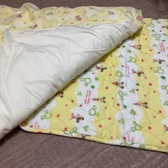 ディズニー子供お昼寝布団の画像