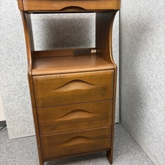 カリモク　使いやすく頑丈な木製3段引き出しラック