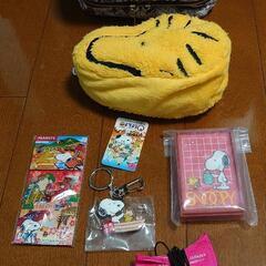 スヌーピー　ぬいぐるみ　ポーチ　トートバッグなど　色々おまとめセットの画像