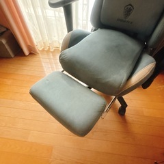 〆ました　ゲーミングチェアの画像