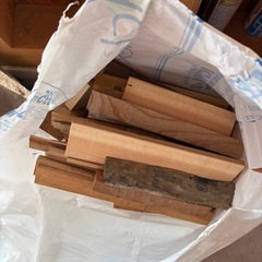 薪、木材
の画像