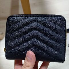 SAINT LAURENT ブラック 二つ折り財布の画像