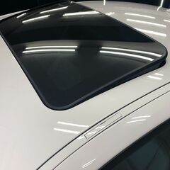BMW３シリーズ ３２０iクーペ　Mスポーツ / ワンオーナー / ガラスサンルーフ / 黒レザーシート / シートヒーター / 車検対応4本出しマフラー / カーボンデュフューザー / カーボントランクスポイラーの画像
