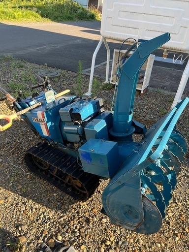 ヤマハ除雪機HST