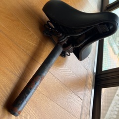 自転車サドルの画像