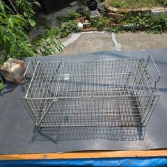 箱罠　ワナ　捕獲器　キャッチャー　狸、ハクビシンなど用の画像