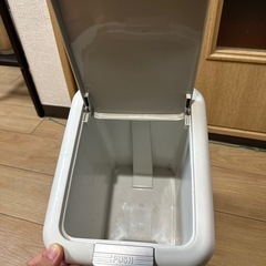 ニトリゴミ箱の画像