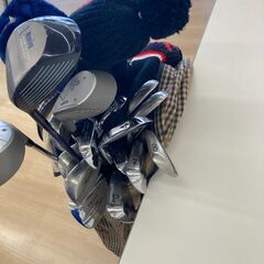 【リユースのサカイ野々市店】 ゴルフバッグ＆クラブ12本セット ※現状販売の画像