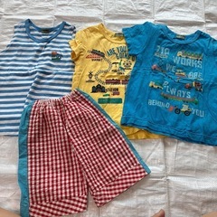 男の子服110まとめ新品Tシャツ、水着、他　　の画像
