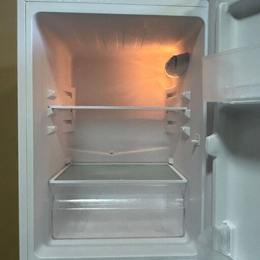 値下げ！9500円→8000円　産土2024/10（冷蔵保存）2本セット 7/10販売済KI】2024年製 MAXZEN 2ドア冷蔵冷凍庫 JR117ML01WH