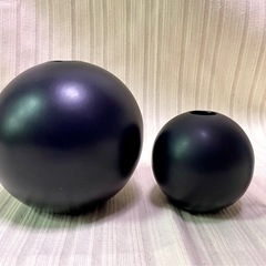 一輪挿し黒球体２点㊿の画像