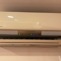 エアコン室内機　室外機の画像