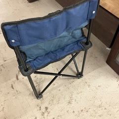 ☆値下げ☆H2507-253 Upland 折りたたみイス ネイビー 中古の画像