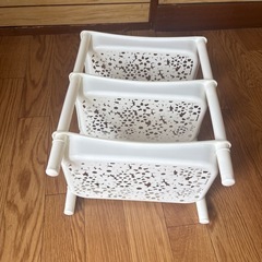 プラスチック棚の画像