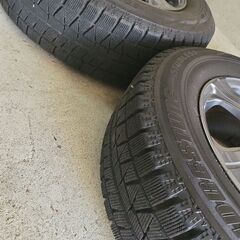 215/65r16 スタッドレスタイヤ ホイールセットの画像