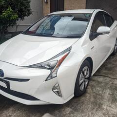 TOYOTA PRIUS A PREMIUM の画像