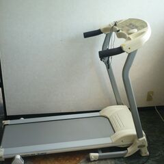 ★ ALINCO AF3200J FITNESS PRO 電動ウォーカー　ウォーキングマシーン　介護用品　運動の画像