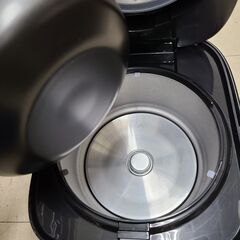 J1020 【リユースのサカイ柏店】 Haier　ハイアール　3合炊きマイコン炊飯ジャー JJ-XP2M32A　 2025年製　クリーニング済み　参考価格8,980円の画像