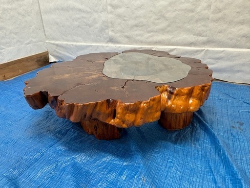 【バナナ苫小牧】希少 こぶ 一枚板 テーブル ガラス付き