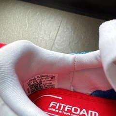 adidas シューズ13cmの画像