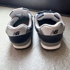 NB シューズ13.5cmの画像