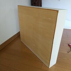 トミカ陳列棚の画像