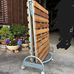 ベッドフレーム（折り畳み型・すのこ）の画像