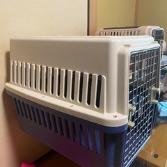 ペットキャリーの画像