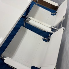 【バナナ苫小牧】 ダイニングテーブルセット 本革イス4脚 ホワイト 汚れ有の画像
