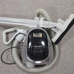 古い掃除機（TOSHIBA VC-PC9）の画像